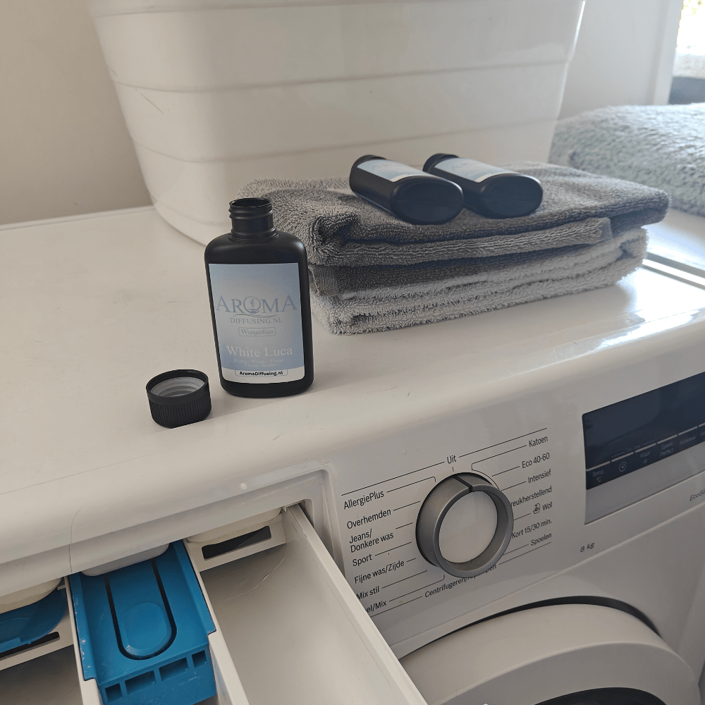Whiteluca Wasparfum AromaDiffusing Geur voor wasmachine open - Wasparfum - Denis Sensation - AromaDiffusing® - AromaDiffusing