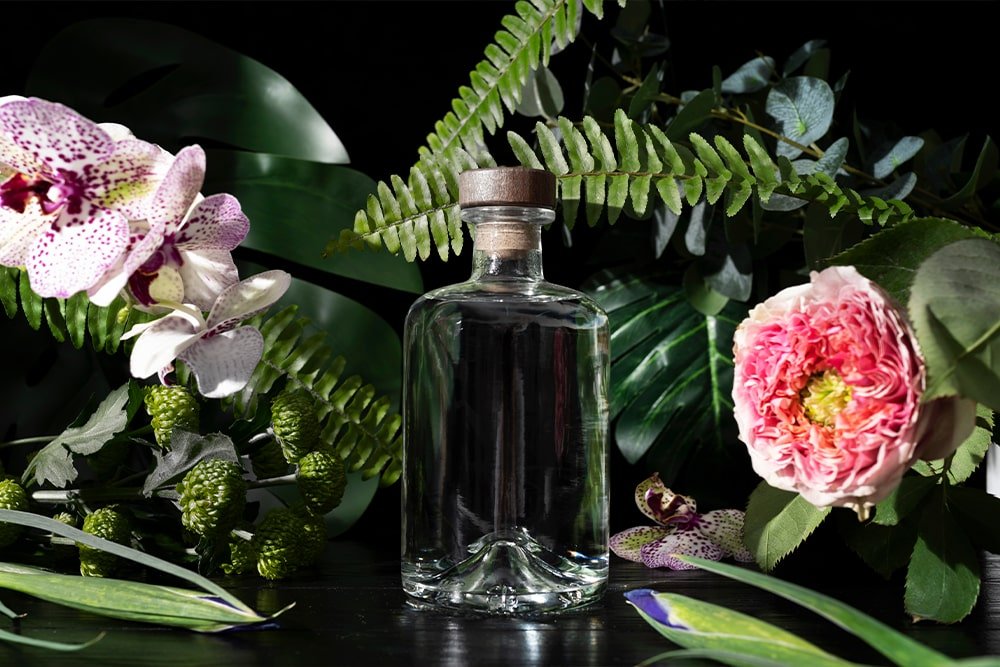 Natuurlijke vs. synthetische geuren: Wat je moet weten - AromaDiffusing